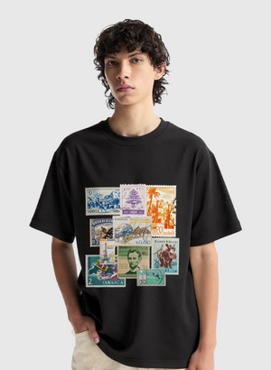 T-Shirt Oversize – Modèle “Timbres du Monde”