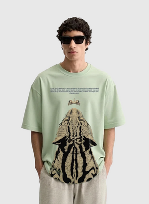 T-shirt Oversize “Wild Gaze”