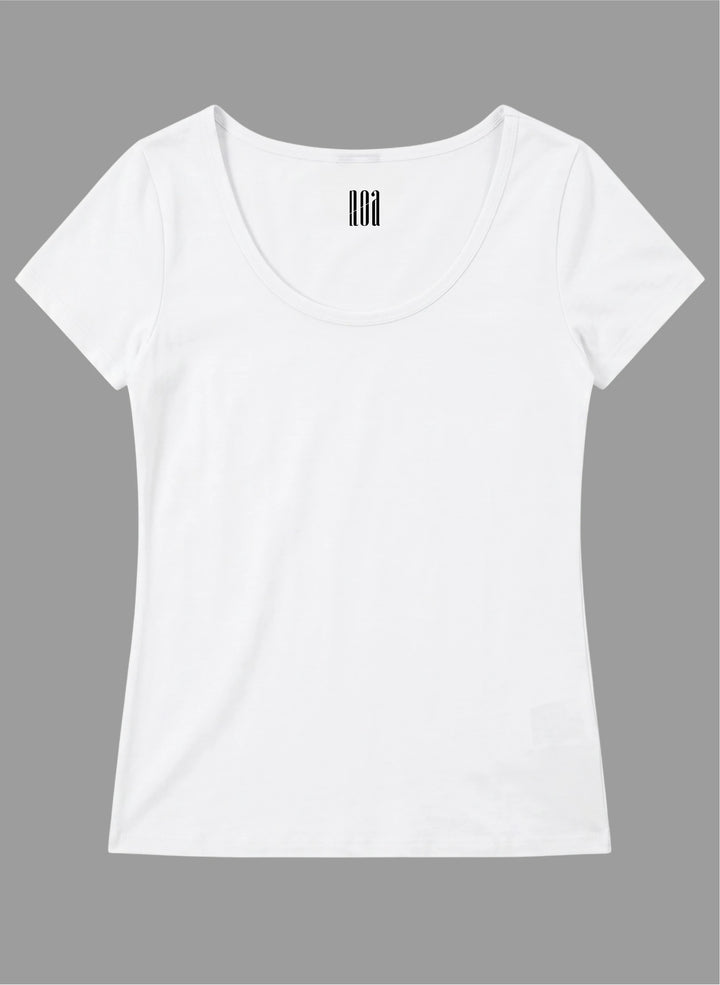 T-shirt manches courtes col rond decolleté