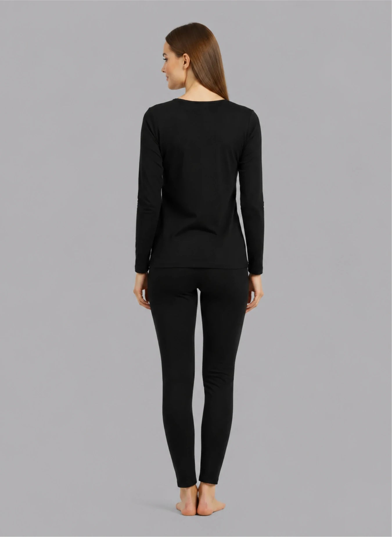 Ensemble t-shirt manches longues col décolleté et legging