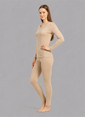 Ensemble t-shirt manches longues col décolleté et legging