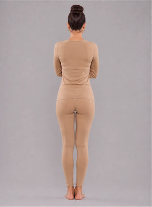 Ensemble t-shirt manches longues col rond et legging