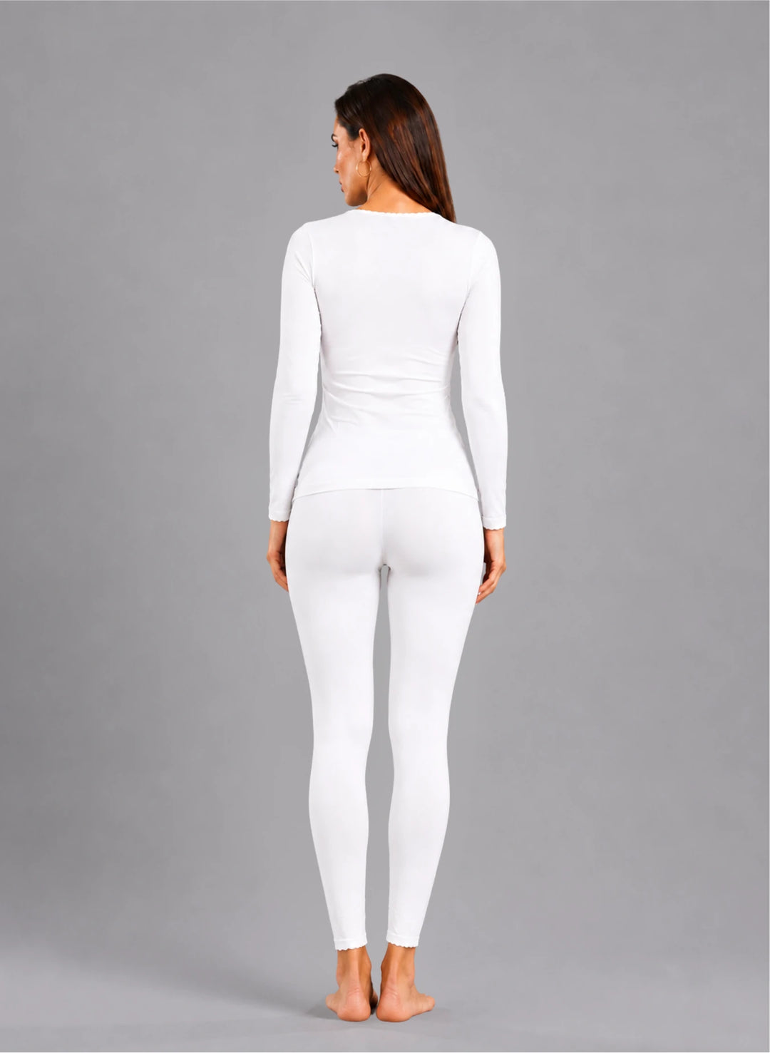Ensemble t-shirt ml col rond avec dentelle et legging avec dentelle