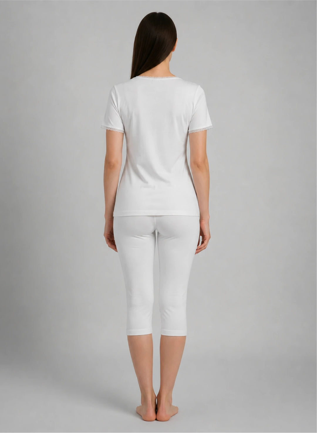 Ensemble t-shirt mc col v dentelle et corsaire