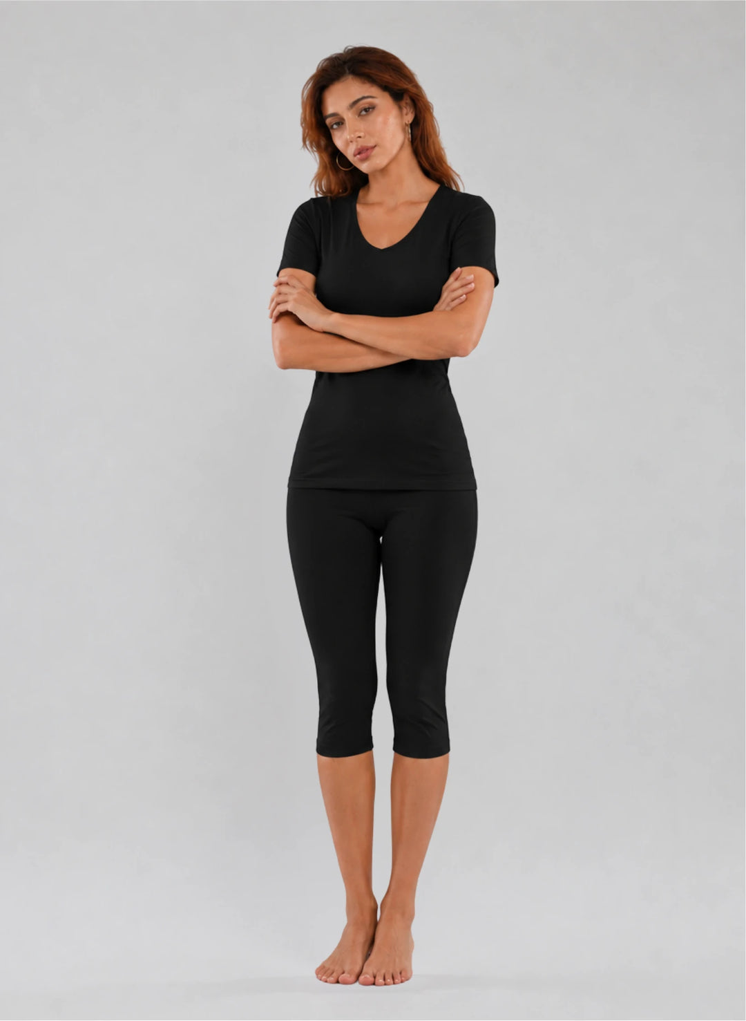 Ensemble T-shirt manches courtes col v et corsaire