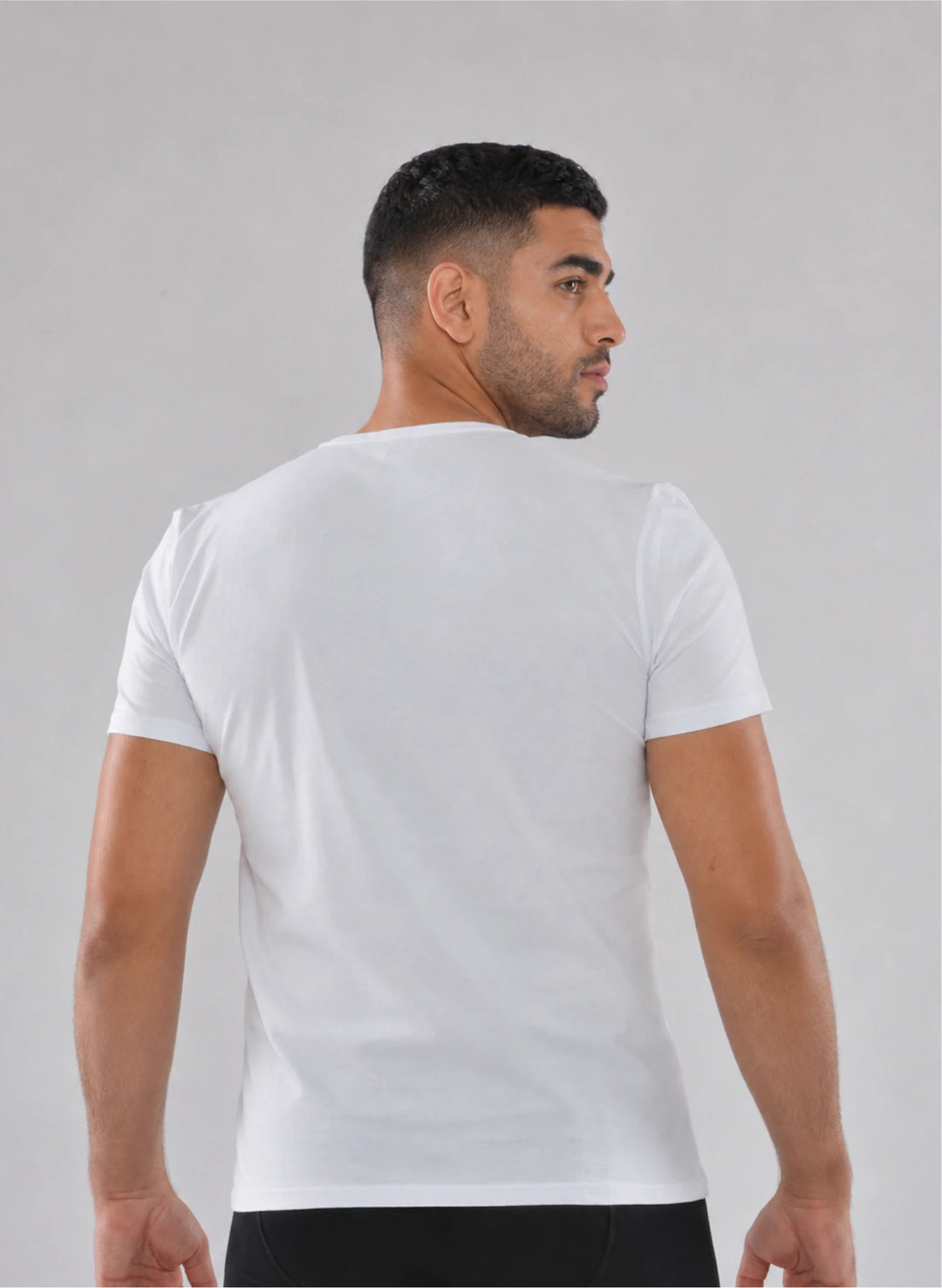 T-shirt manches courte col v