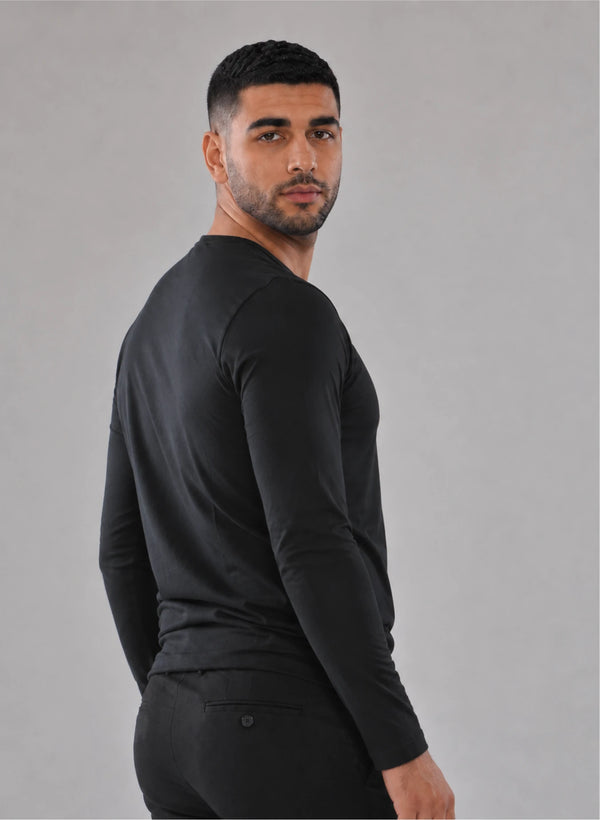 T-shirt manches longues col v