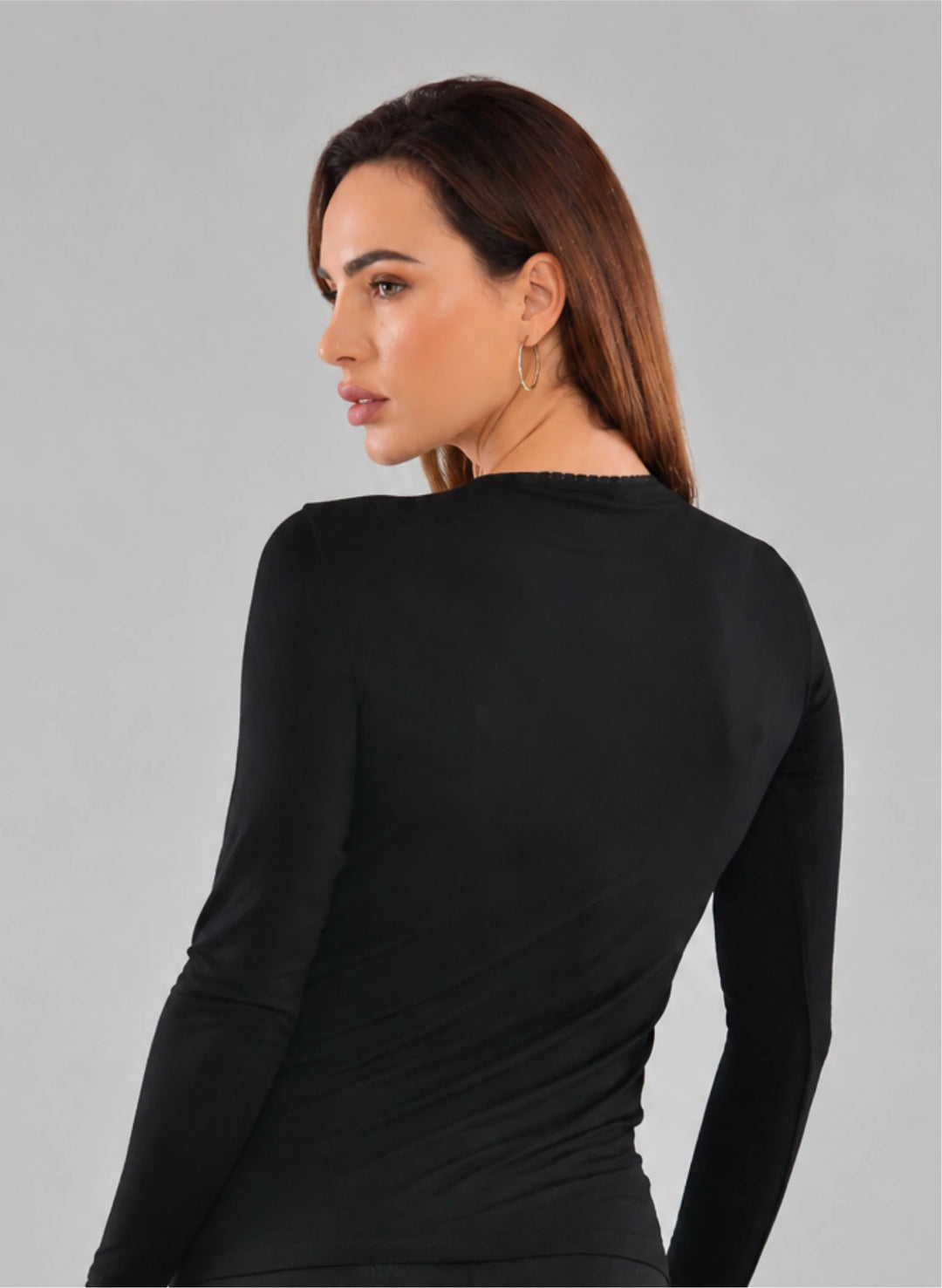 T-shirt manches longues col v avec dentelle