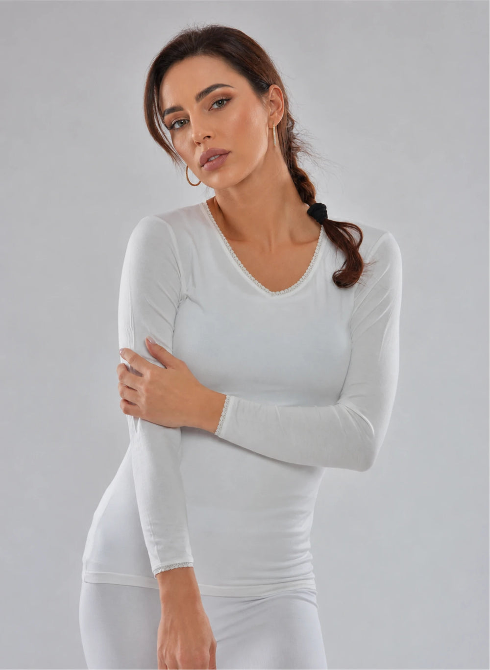 T-shirt manches longues col v avec dentelle