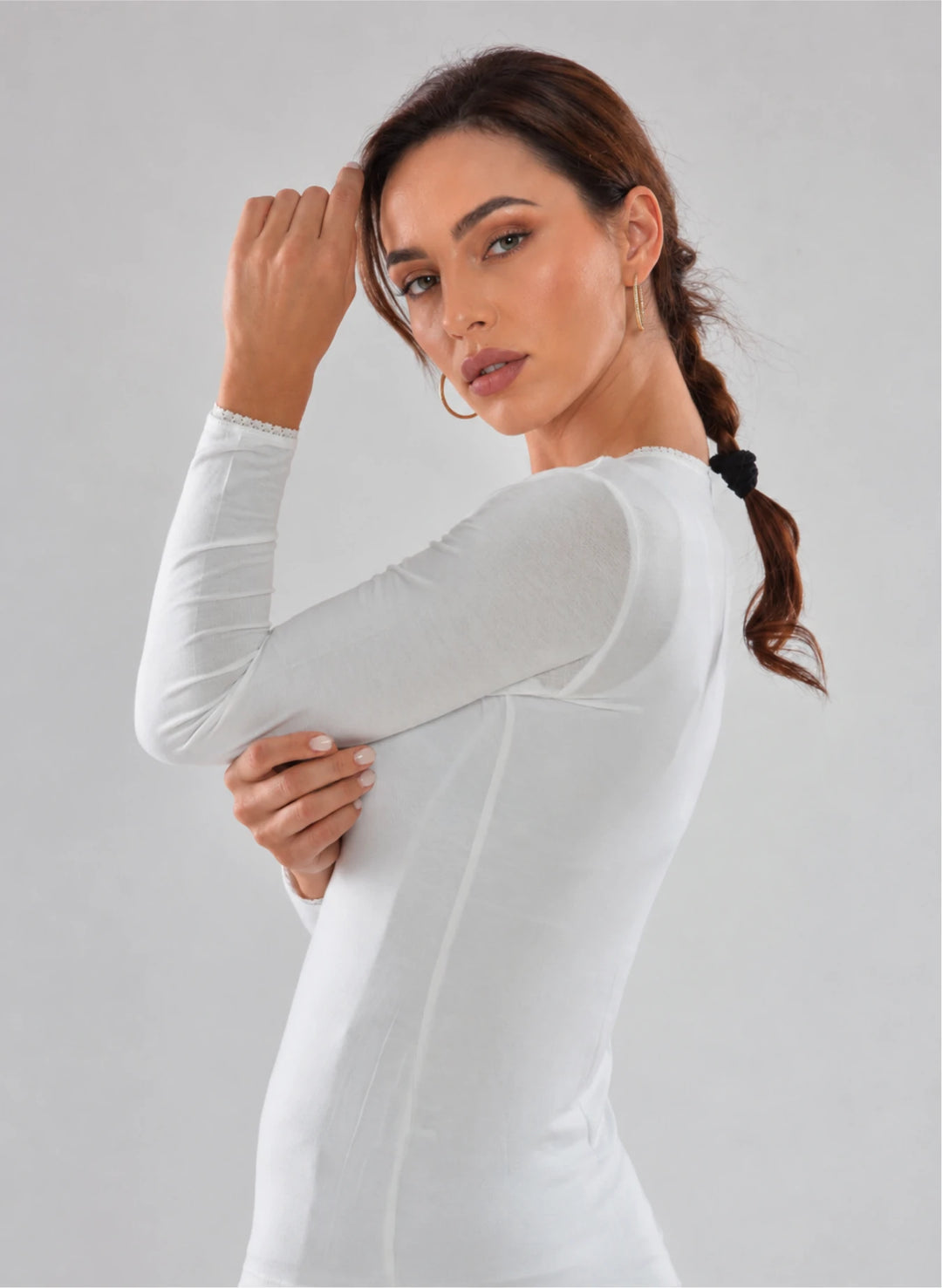 T-shirt manches longues col v avec dentelle