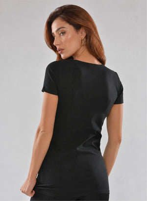 T-shirt manches courtes col v