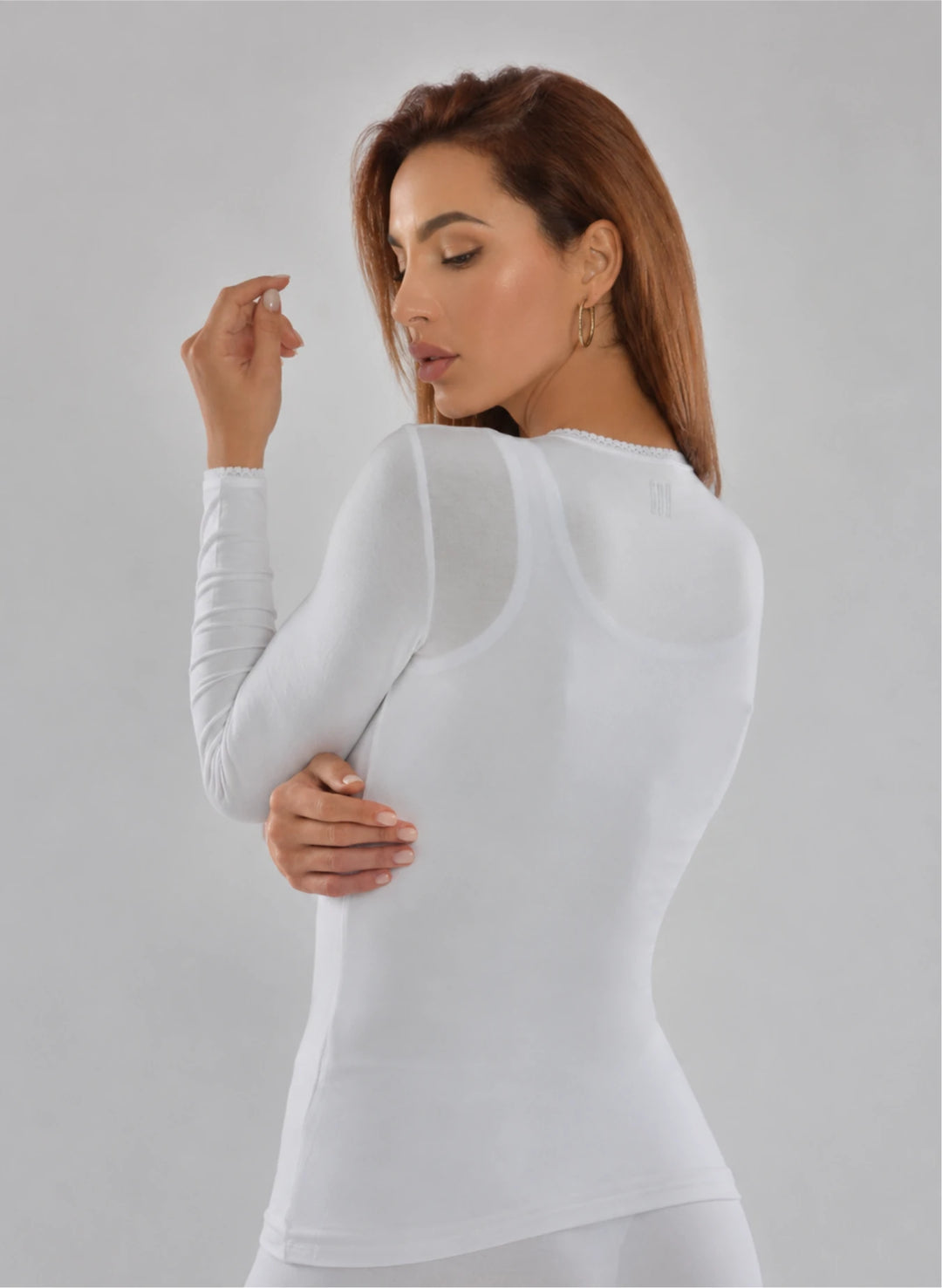 T-shirt manches longues col rond avec dentelle