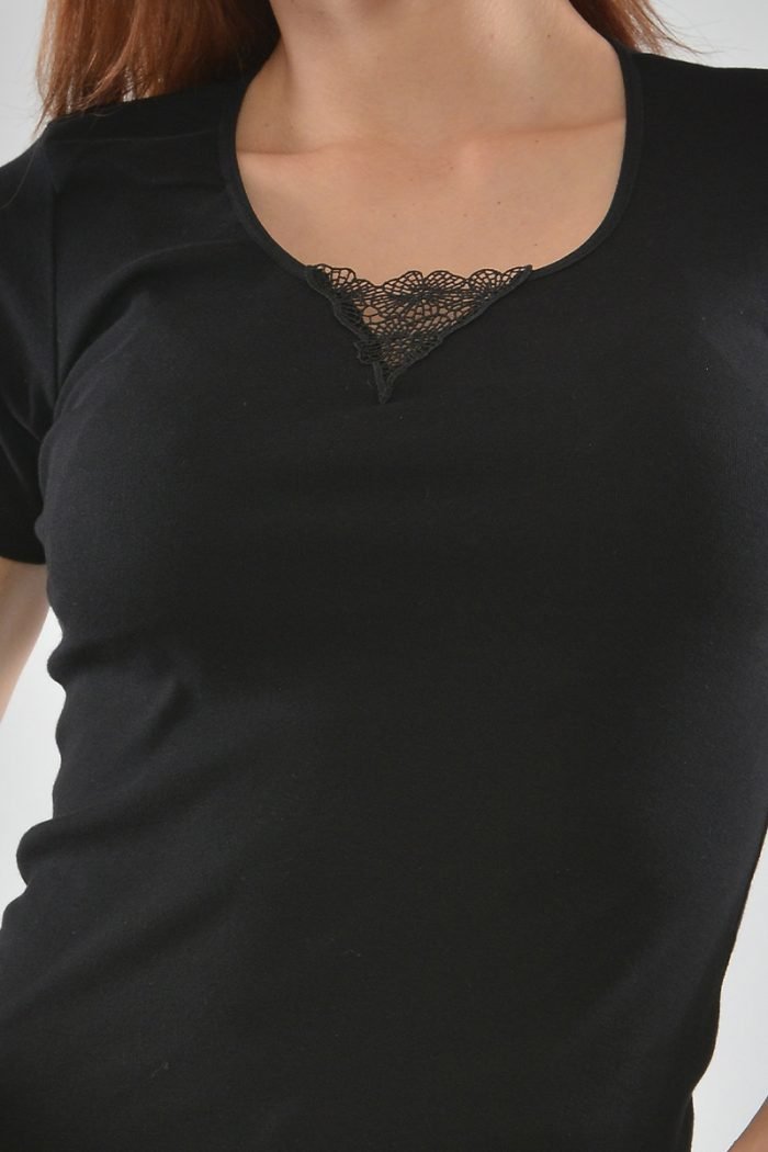 NOA Sous Vetements TEE SHIRT MC AVEC DENTELLE – Noir